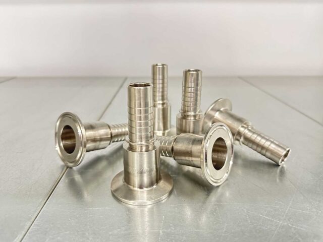 Фитинги с ёлочкой Clamp из нерж стали